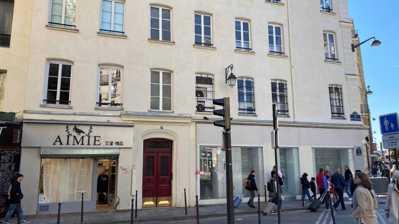 Marais Joli Deux Pieces Appartement Parijs Buitenkant foto